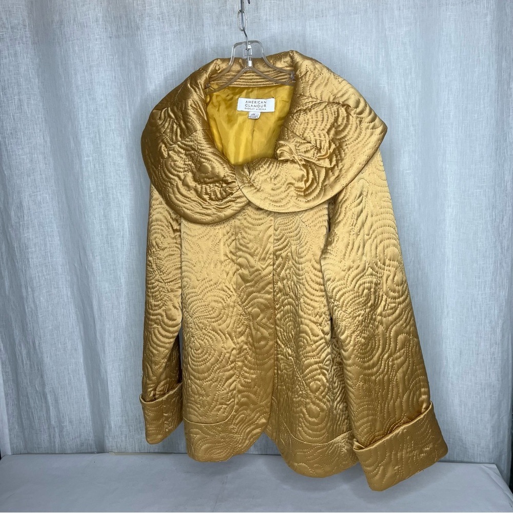 American glamour vintage GOLD coat